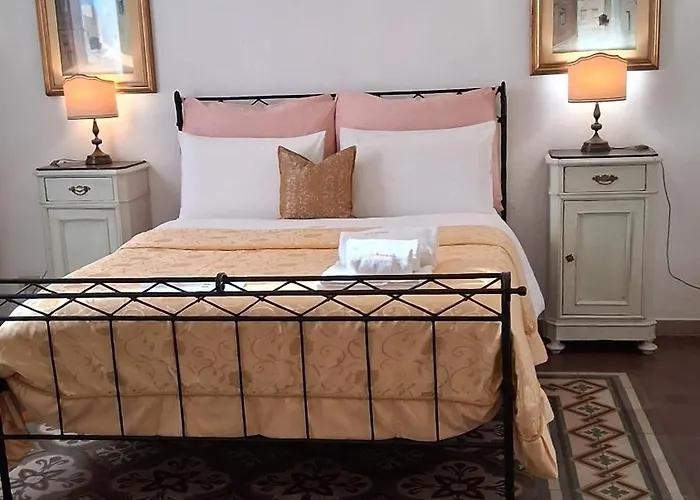 '900 Centro Frühstückspension