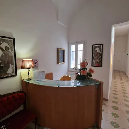 '900 Centro 3* Лечче