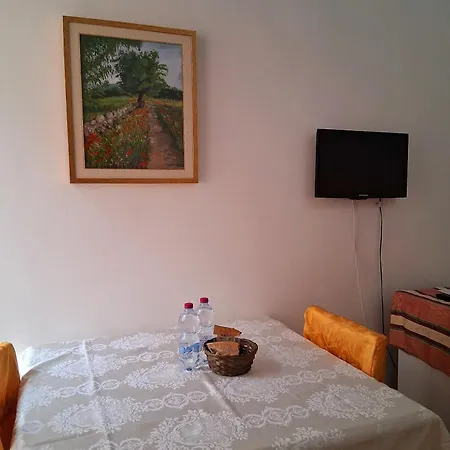 Oda ve Kahvaltı '900 Centro 3*