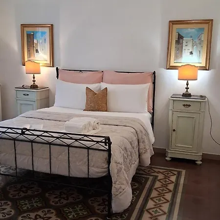 '900 Centro Bed & Breakfast Lecce
